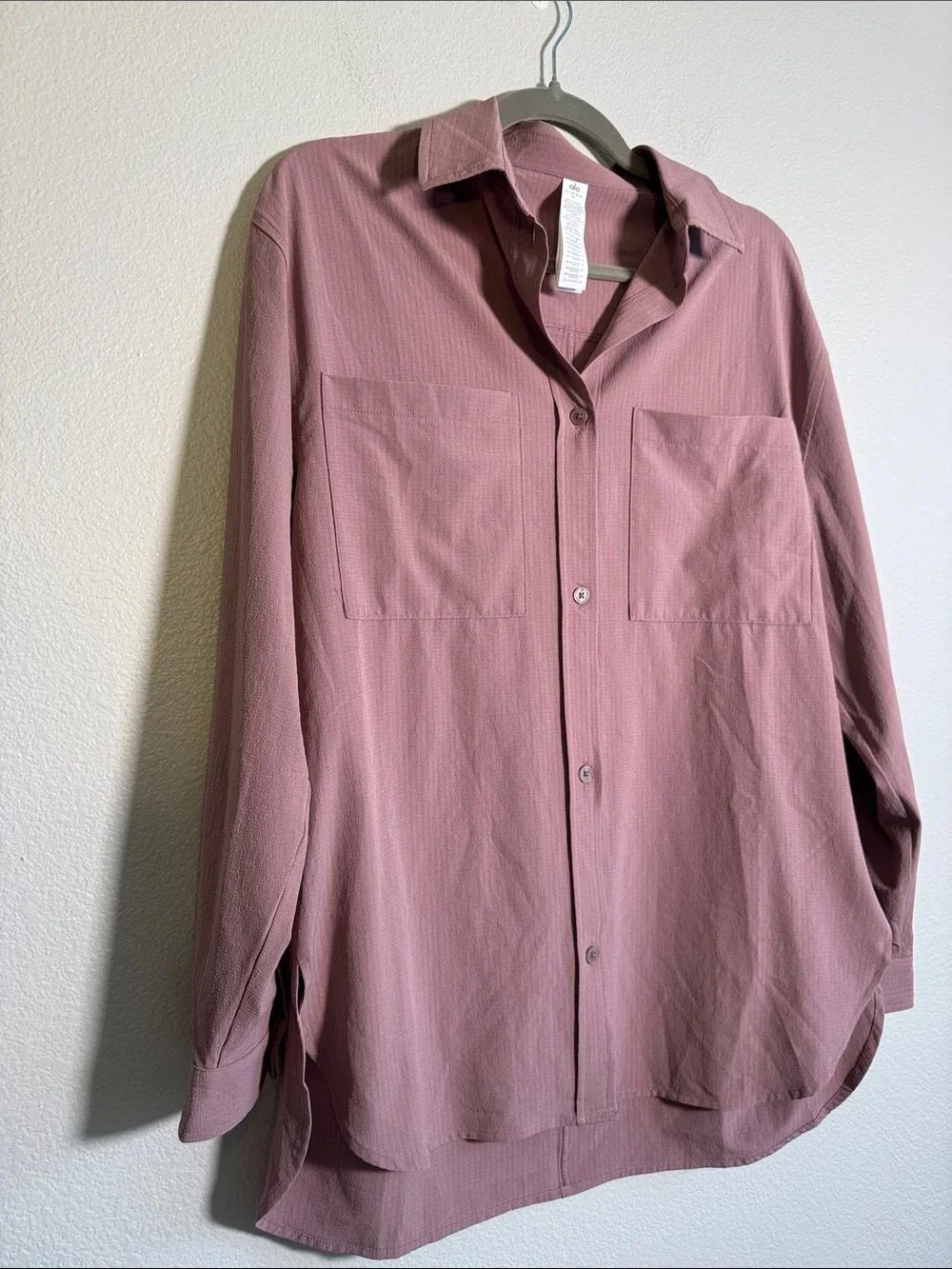ALO Yoga Dreamscape Button Down Long Sleeve in Smoky Quartz - XS